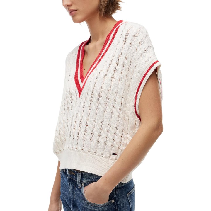Detalle tres cuartos del chaleco de punto crema de mujer Tommy Hilfiger Jeans