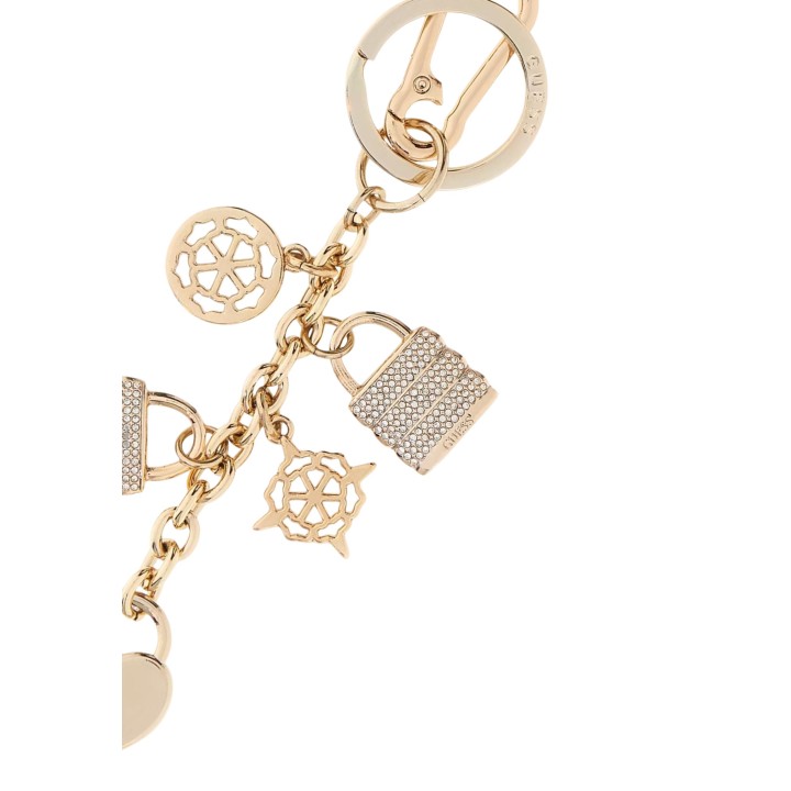Detalle del llavero Guess para mujer dorado modelo RW7571 P6301