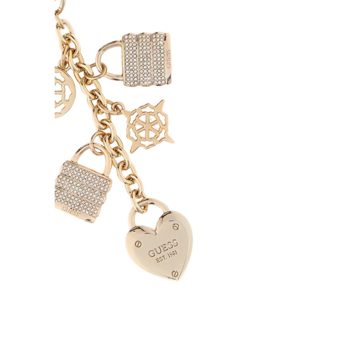 Detalle del llavero Guess para mujer dorado modelo RW7571 P6301