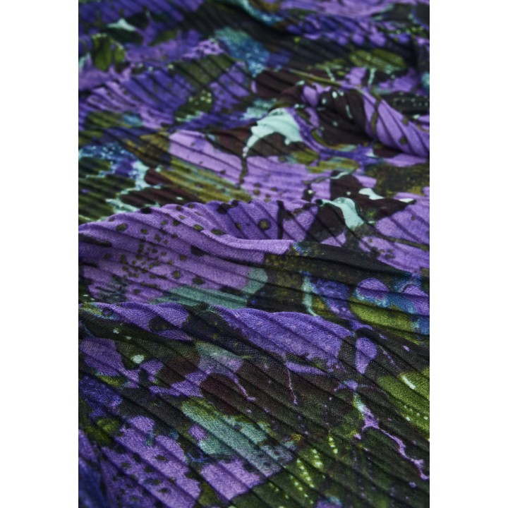 Desigual pashmina de mujer verde estampada plisada detalle del tejido