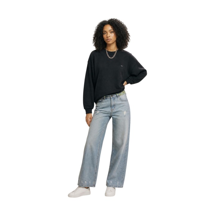Sudadera negra Levi's® de mujer 0082J-0000 en vista frontal