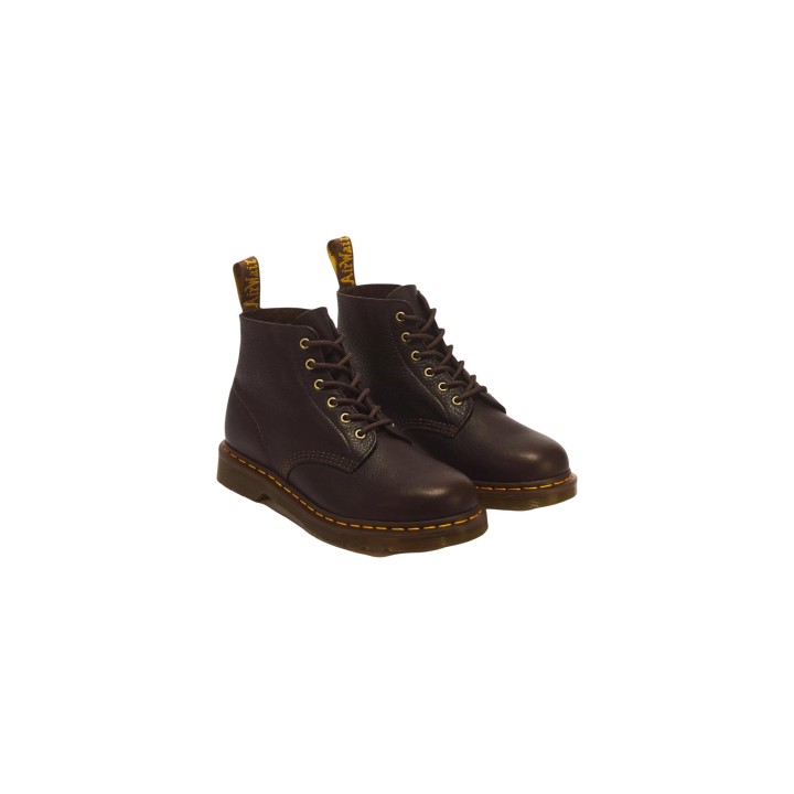 Dr. Martens botines 101 Ub Ambassador para hombre marrón vista de tres cuartos