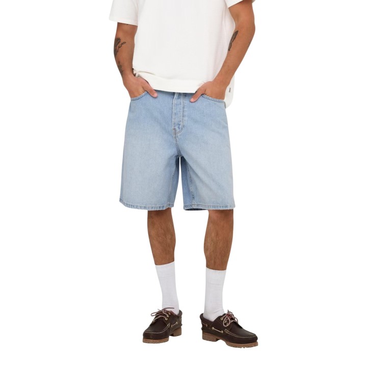 Only & Sons bermuda de hombre en denim claro vista frontal