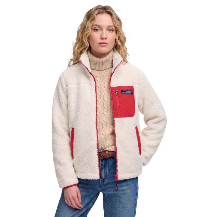 Superdry sudadera de forro polar blanca para mujer vista de tres cuartos