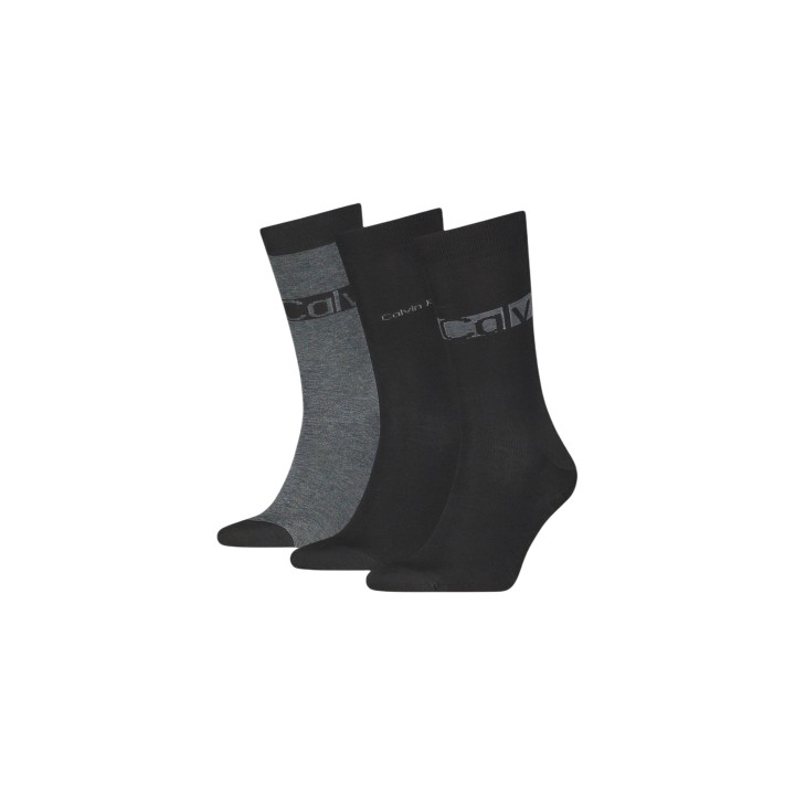 Calvin Klein Jeans calcetines largos de hombre negros vista de tres cuartos