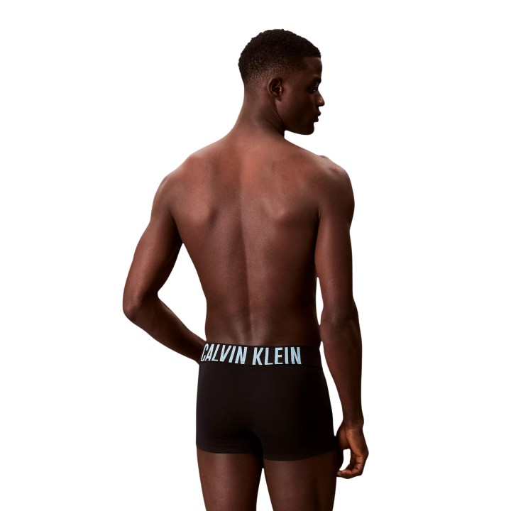 Calvin Klein Underwear bóxer de hombre negro con cintura gris vista posterior