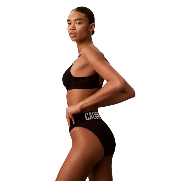 Sujetador bralette negro de mujer Calvin Klein Underwear vista lateral