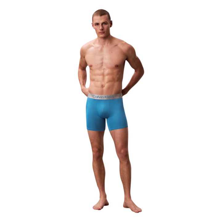 Calvin Klein Underwear bóxer de hombre azul vista frontal de cuerpo entero