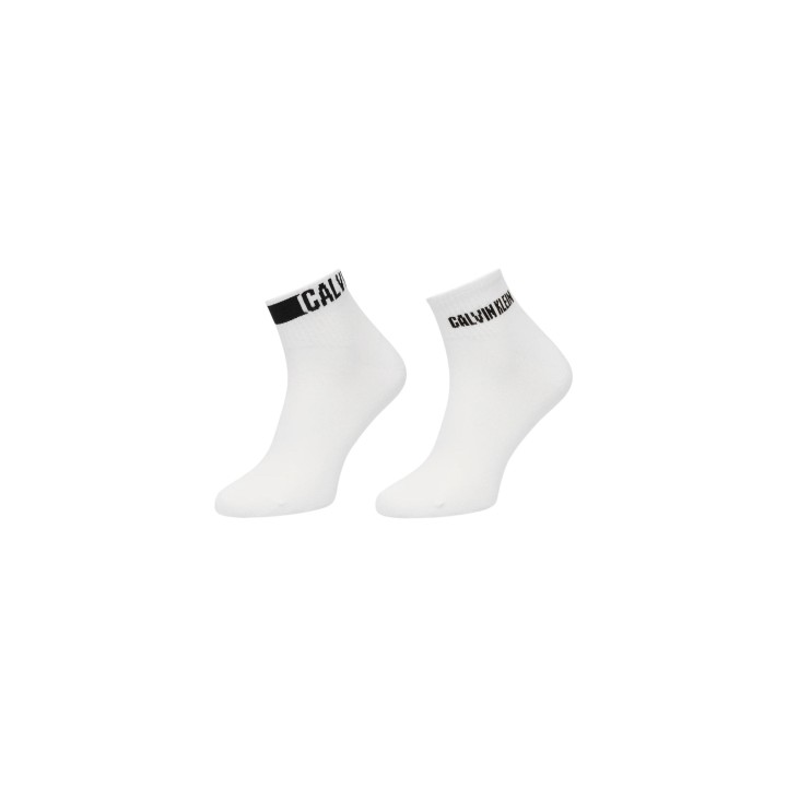 Calvin Klein calcetines cortos blancos para hombre 701241735 en vista lateral