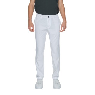 Pantalón blanco de hombre Armani Exchange 8NZP20 ZN1RZ vista frontal
