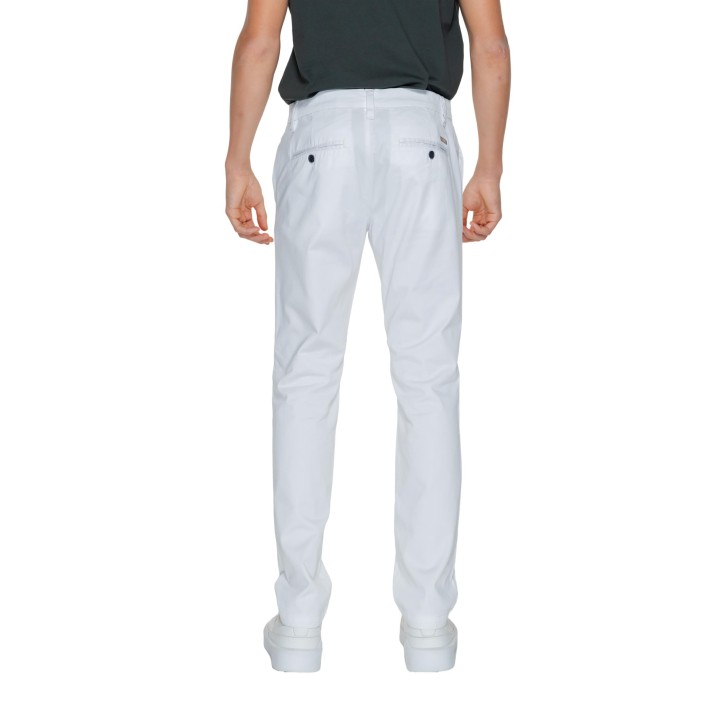 Pantalón blanco de hombre Armani Exchange 8NZP20 ZN1RZ vista posterior