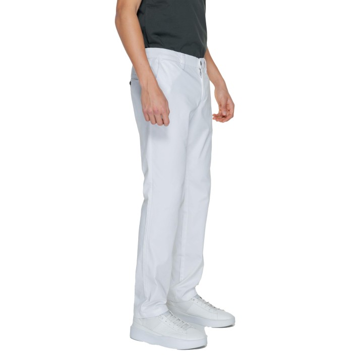 Pantalón blanco de hombre Armani Exchange 8NZP20 ZN1RZ vista lateral