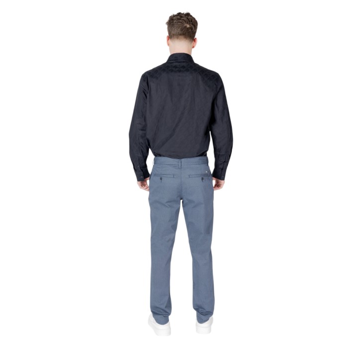 Armani Exchange pantalón de hombre azul oscuro vista posterior