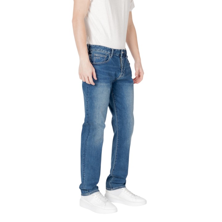 Armani Exchange vaqueros de hombre en denim azul vista lateral