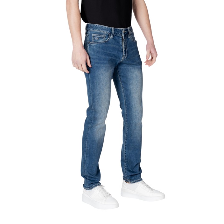 Armani Exchange vaqueros de hombre en denim azul vista de tres cuartos