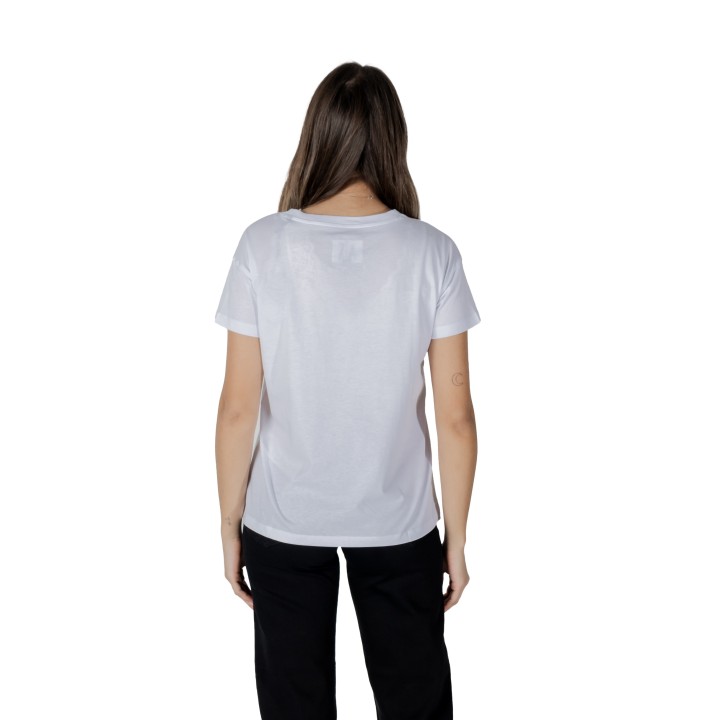Armani Exchange camiseta blanca de mujer vista posterior