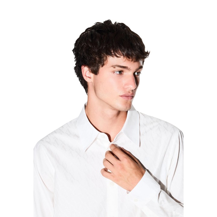 Armani Exchange camisa blanca de hombre XM001587 AF16631 detalle del cuello