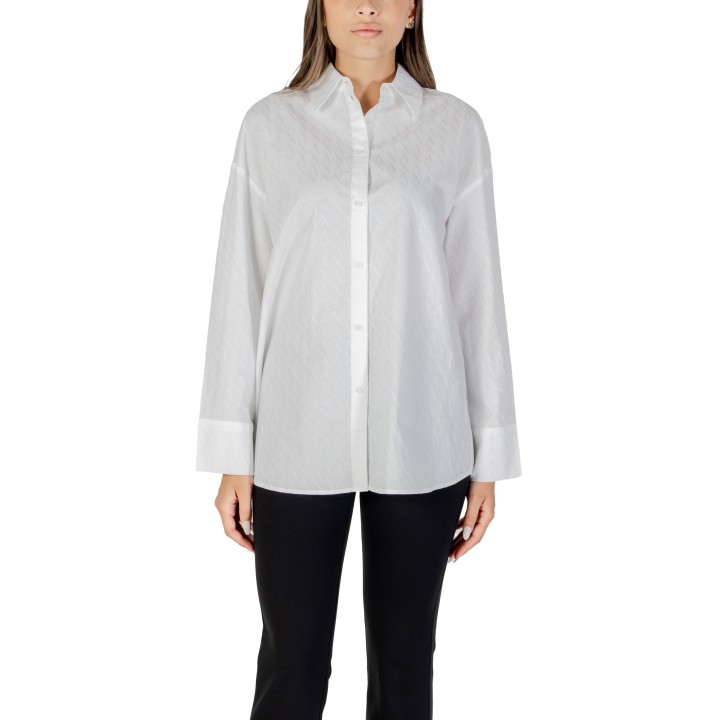 Armani Exchange blusa de mujer blanca XW001424 AF16631 vista frontal