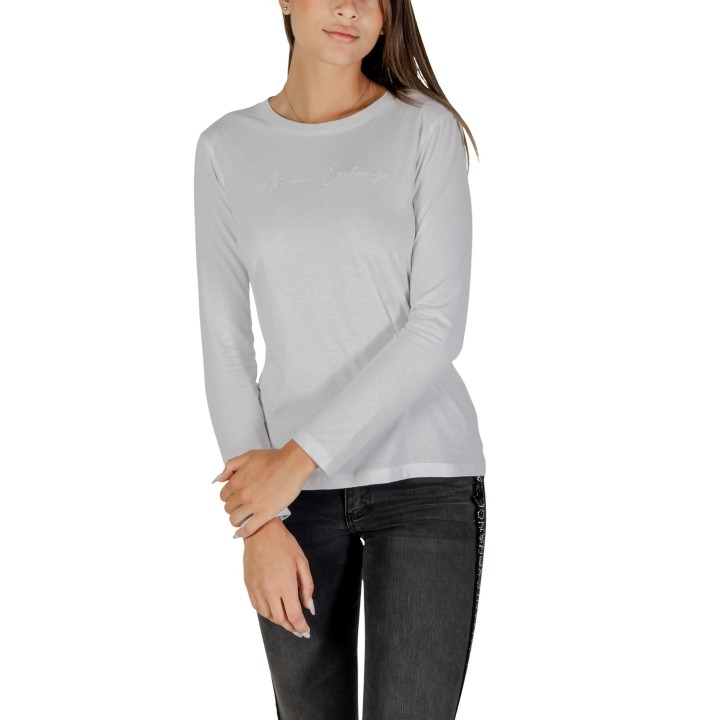 Armani Exchange camiseta de mujer blanca de manga larga vista frontal tres cuartos