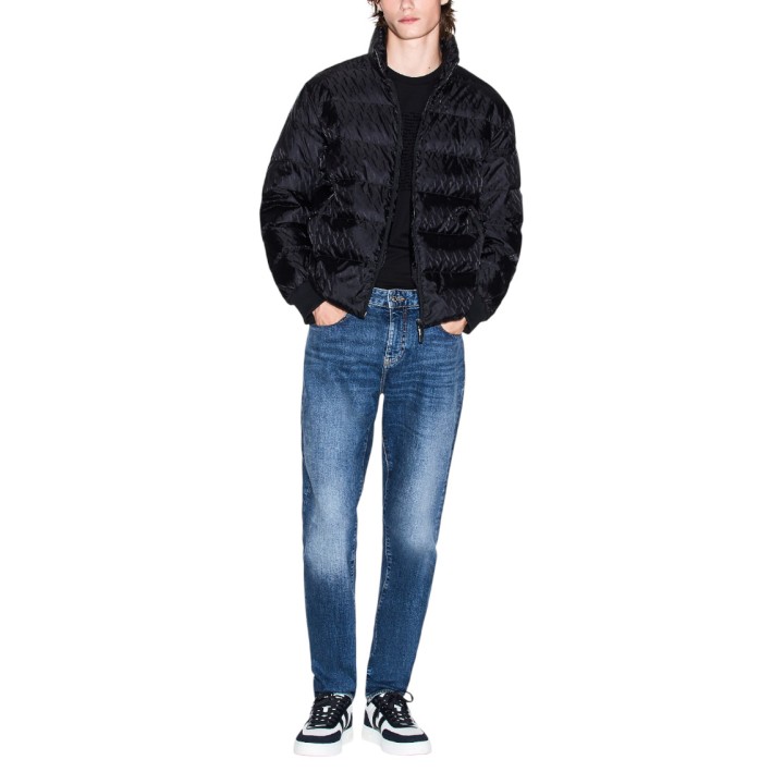 Armani Exchange chaqueta acolchada de hombre negra vista frontal