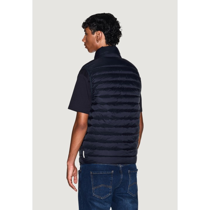 Chaleco de hombre Armani Exchange azul oscuro acolchado vista tres cuartos posterior