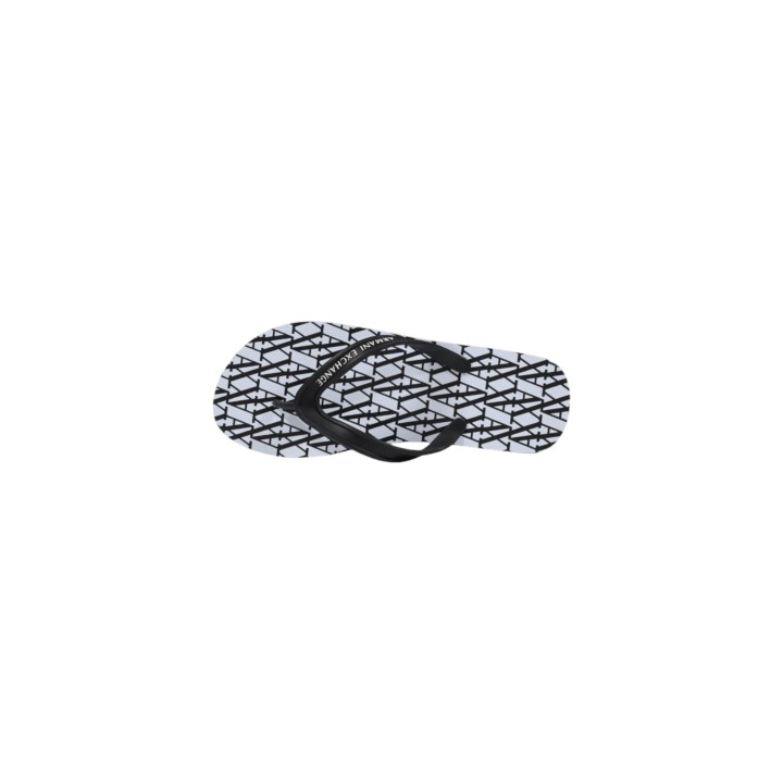 Armani Exchange chanclas blancas de mujer XDQ010 XV700 en vista de tres cuartos