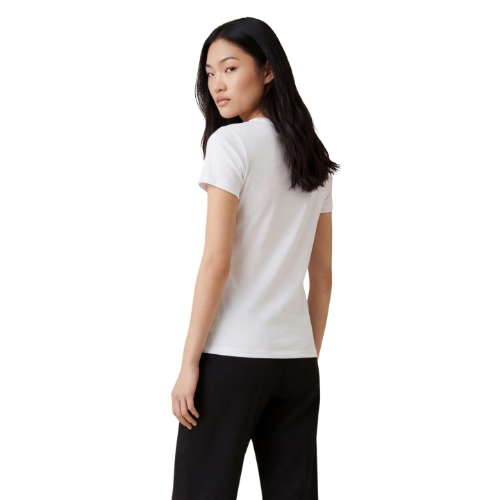 Armani Exchange camiseta de mujer blanca XW002321 AF10356 vista posterior en tres cuartos