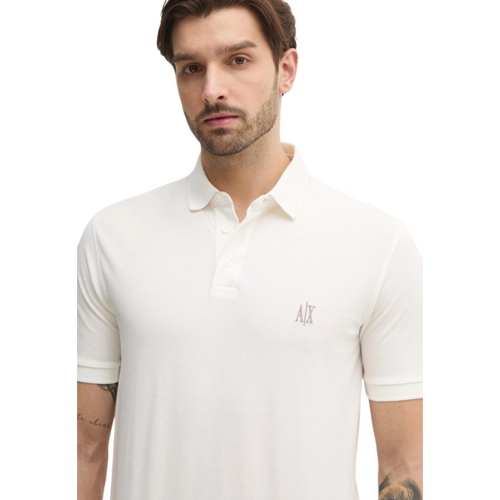 Polo blanco de hombre Armani Exchange XM000367 AF13022 vista frontal de la parte superior