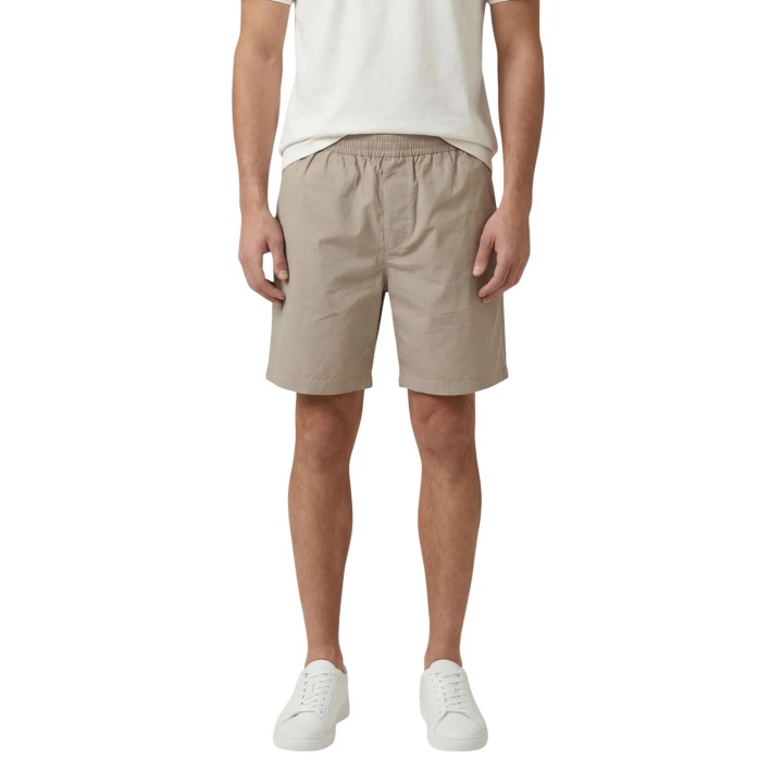 Armani Exchange pantalón corto de hombre beige vista frontal