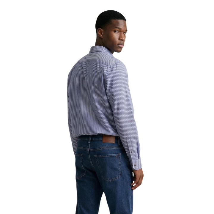 Armani Exchange camisa de hombre azul y blanca a rayas vista posterior