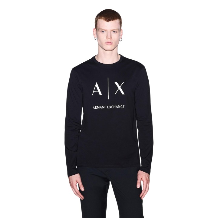 Camiseta negra de manga larga para hombre Armani Exchange XM002684 AF10356 vista frontal