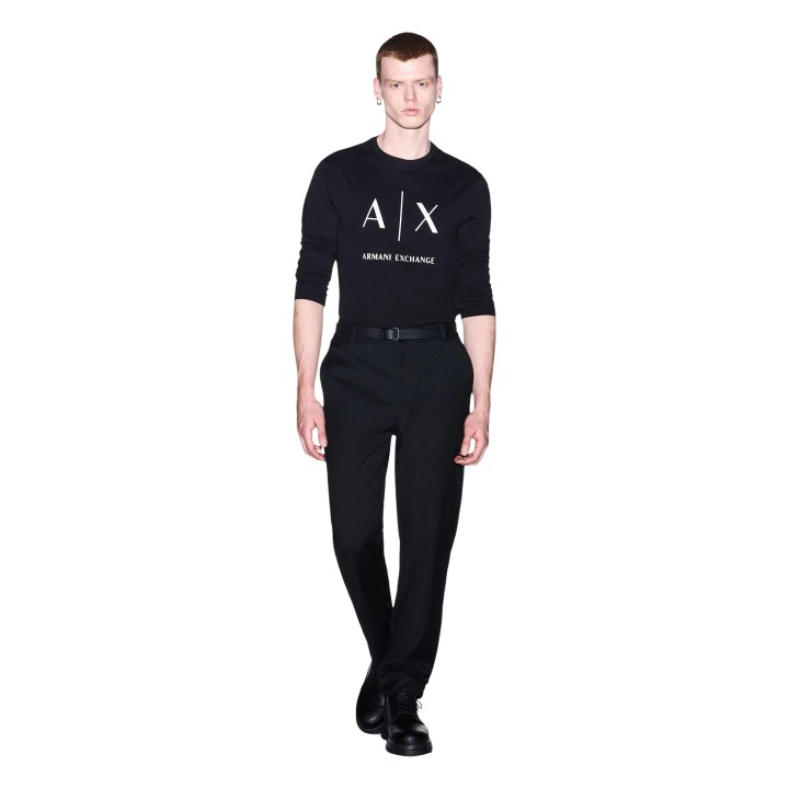 Camiseta negra de manga larga para hombre Armani Exchange XM002684 AF10356 vista frontal