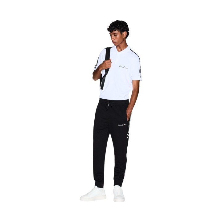 Pantalón negro de hombre Armani Exchange 8NZPSG Z9N1Z vista tres cuartos