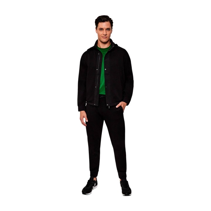 Armani Exchange sudadera de hombre negra XM001011 AF10818 en vista frontal