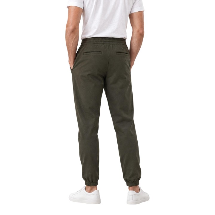 Armani Exchange pantalón de hombre verde oliva vista posterior
