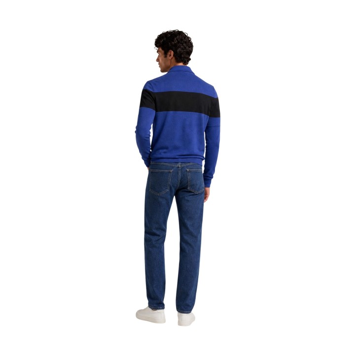Armani Exchange jersey de cuello alto para hombre azul cielo vista posterior de cuerpo entero