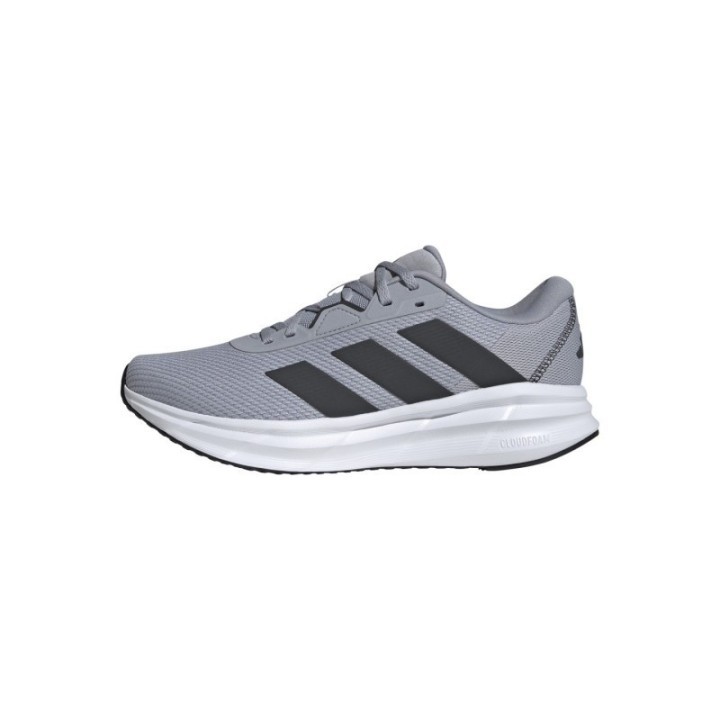 zapatillas de running grises para hombre adidas vista lateral con franjas negras