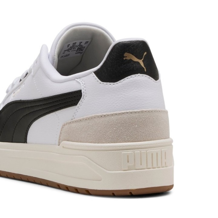 Zapatillas Puma para hombre en cuero blanco con detalle de ante beige en talón