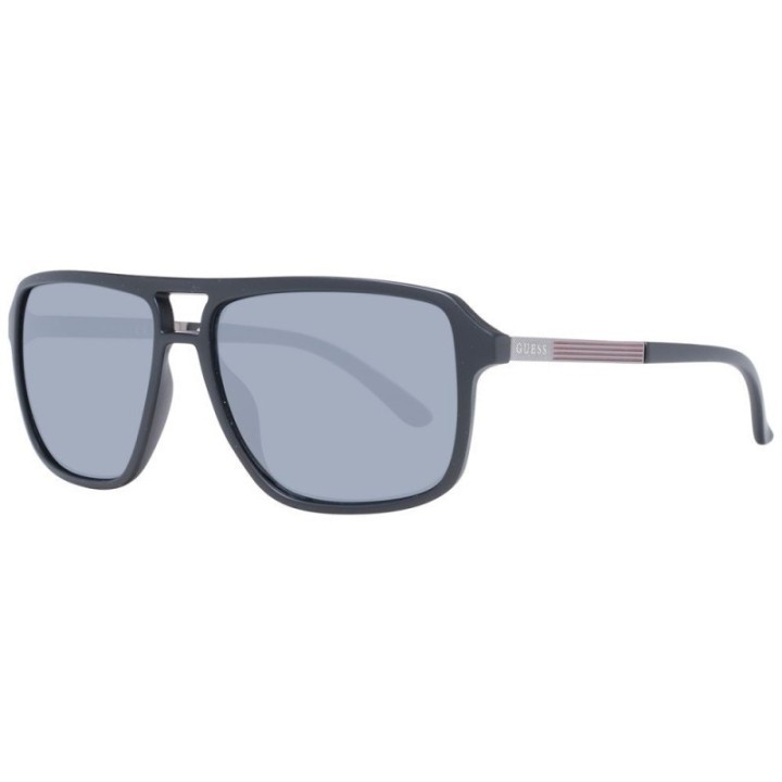 Gafas de sol polarizadas negras estilo aviador para hombre Guess vista lateral