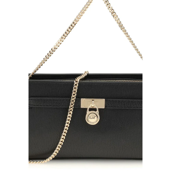 bolso de cuero negro para mujer Michael Kors vista frontal con cadena dorada y cierre con candado