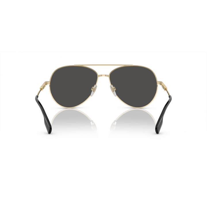Gafas de sol Burberry Yvette en cuadros con lentes degradadas close up
