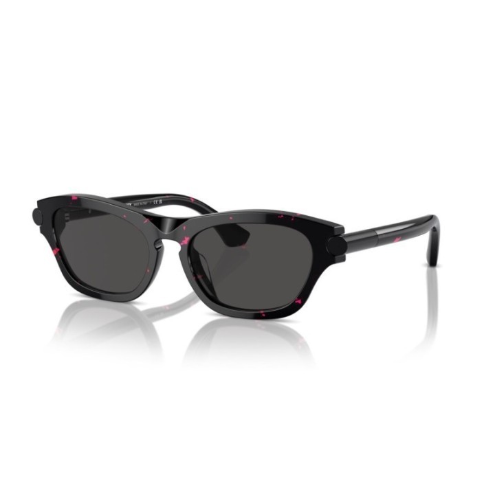 Gafas de sol Burberry ojo de gato habana y fucsia vista frontal
