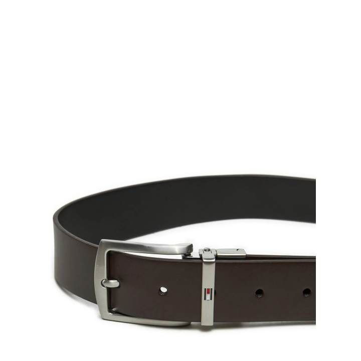 El cinturón Tommy Hilfiger Denton 3.5 rev (AM0AM13012) frontal detalle