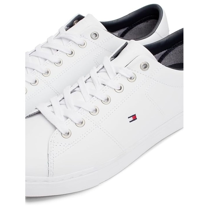 Zapatillas de piel blancas para hombre Tommy Hilfiger vista lateral cenital