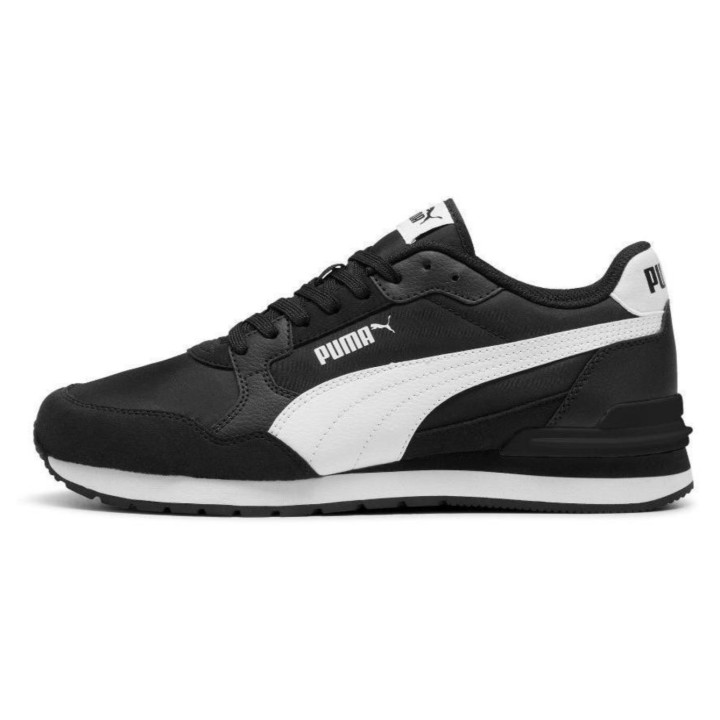 Zapatillas Puma Runner v4 casual negras vista lateral