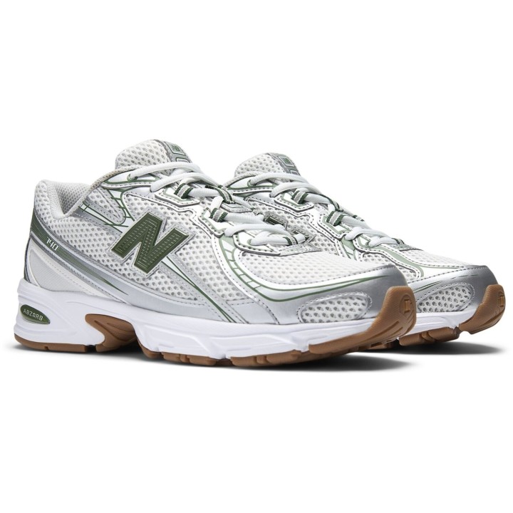 Zapatillas New Balance 740 casual gris verde vista tres cuartos