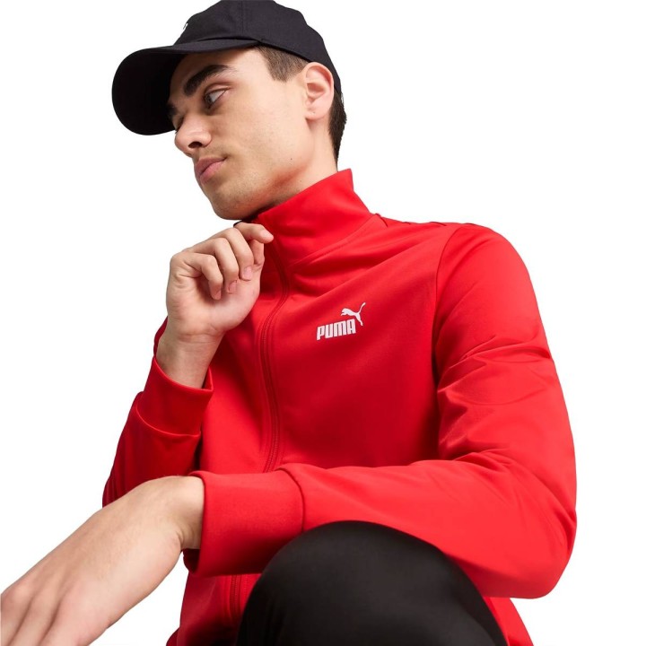 Chándal Puma Essentials de poliéster chaqueta y pantalón rojo negro detalle