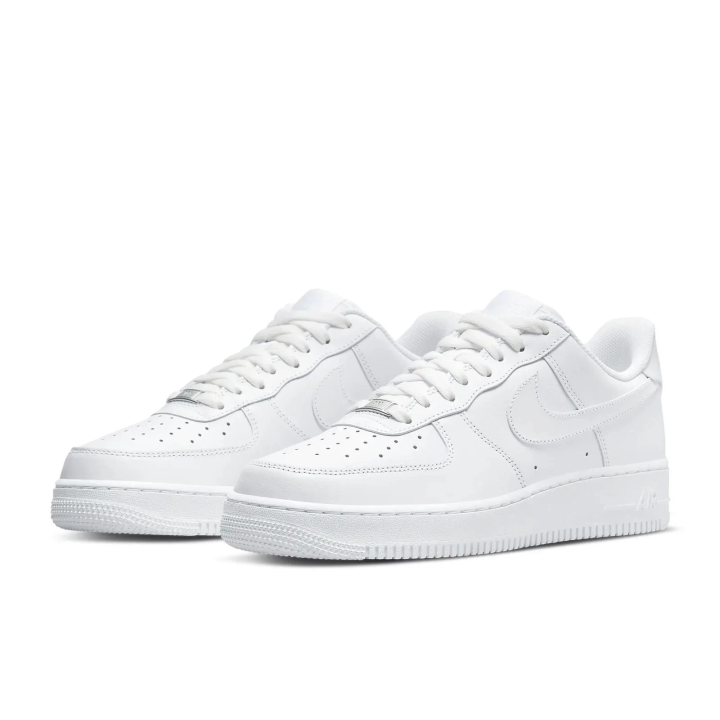 Zapatillas Nike Air Force 1 ’07 casual hombre blanco vista trescuartos