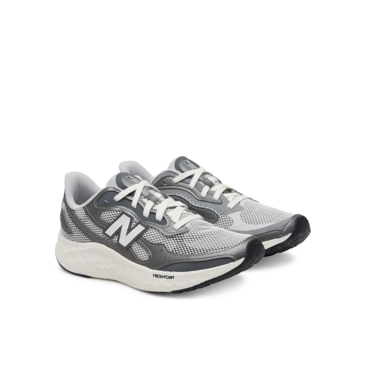 Zapatillas New Balance Fresh Foam Arishi v4 grises vista general par
