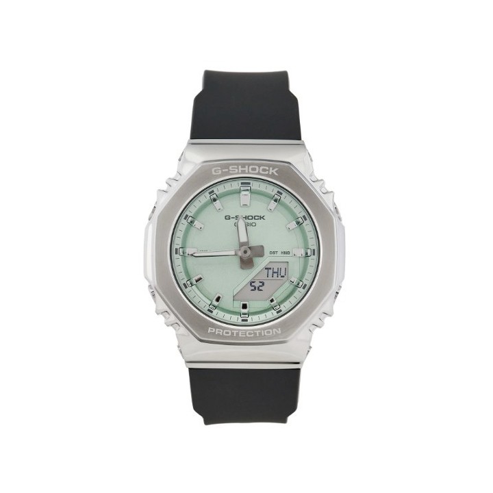 Reloj Casio G-Shock GM-S2110-3A con bisel metálico plateado, esfera verde menta y correa oscura, vista frontal
